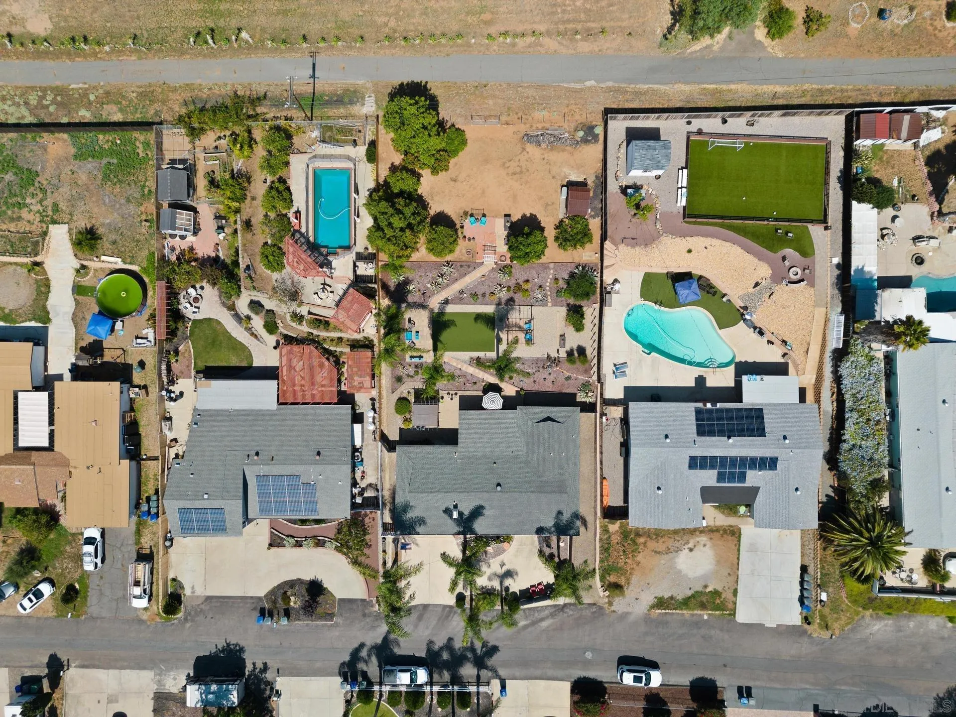 13326 Scotsman Road Lakeside, CA 92040 - Photo 26 of 31 Gallery Image 26