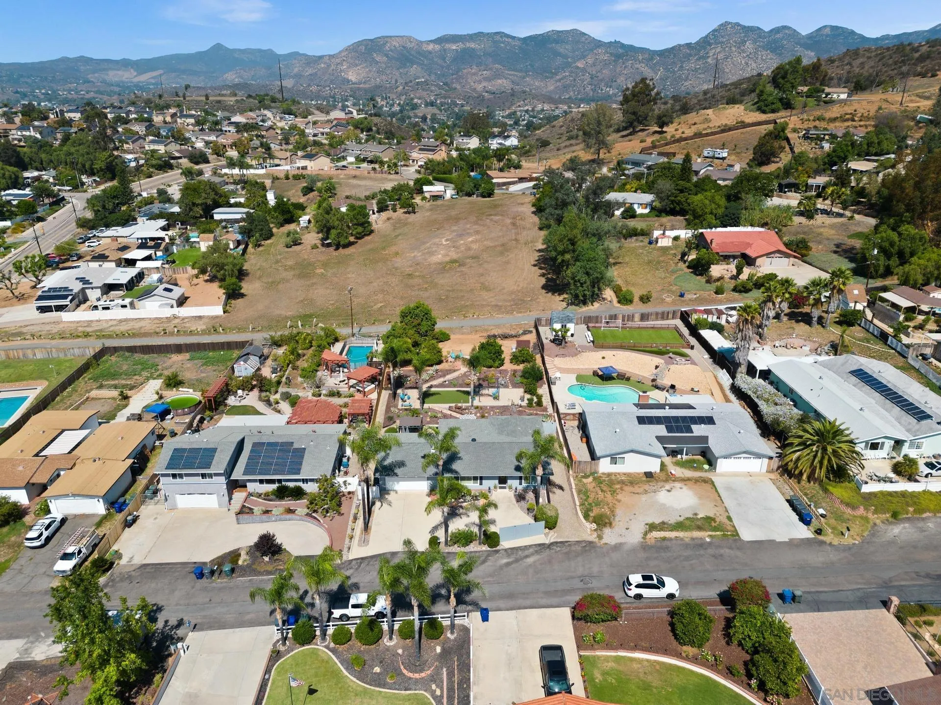 13326 Scotsman Road Lakeside, CA 92040 - Photo 28 of 31 Gallery Image 28