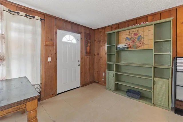 $334,990 | 519 West Daughtery Road, Lakeland, FL 33809