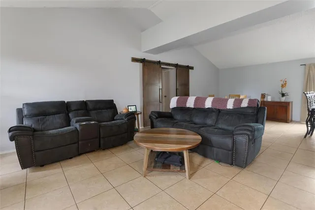 $334,990 | 519 West Daughtery Road, Lakeland, FL 33809