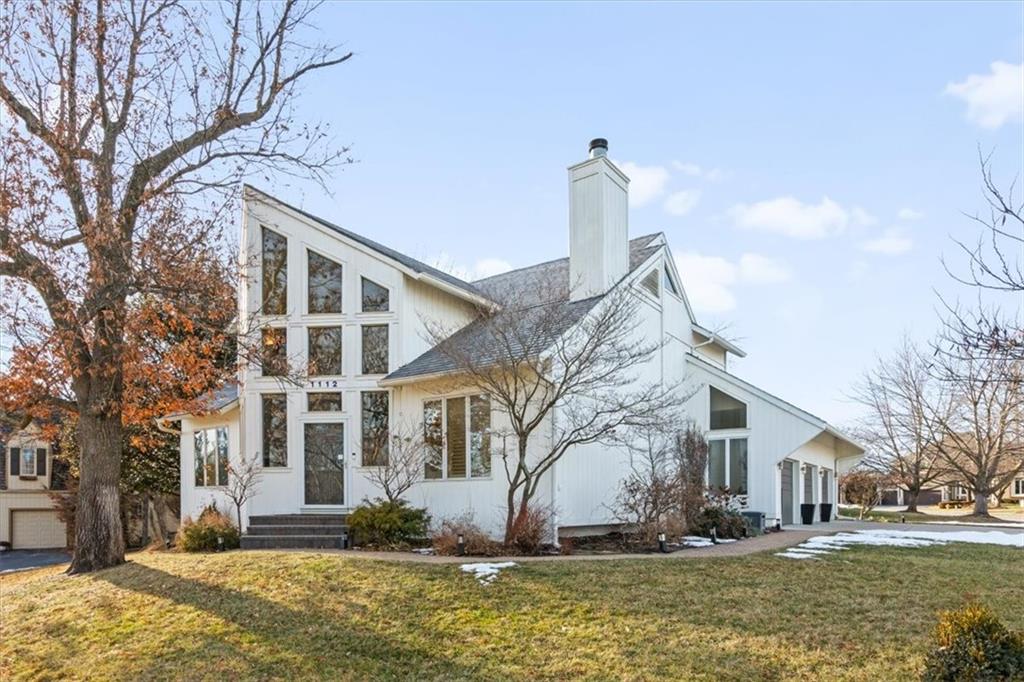 1112 Northeast Long Ridge Road Lee's Summit, MO 64064 - Photo 2 of 50