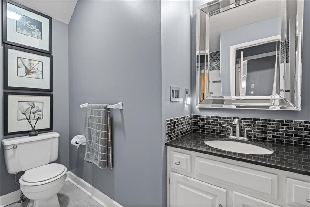 1112 Northeast Long Ridge Road Lee's Summit, MO 64064 - Photo 28 of 50