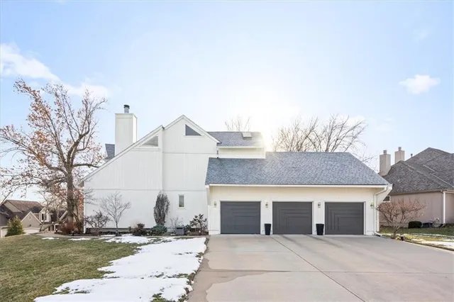 $535,000 | 1112 Northeast Long Ridge Road, Lee's Summit, MO 64064