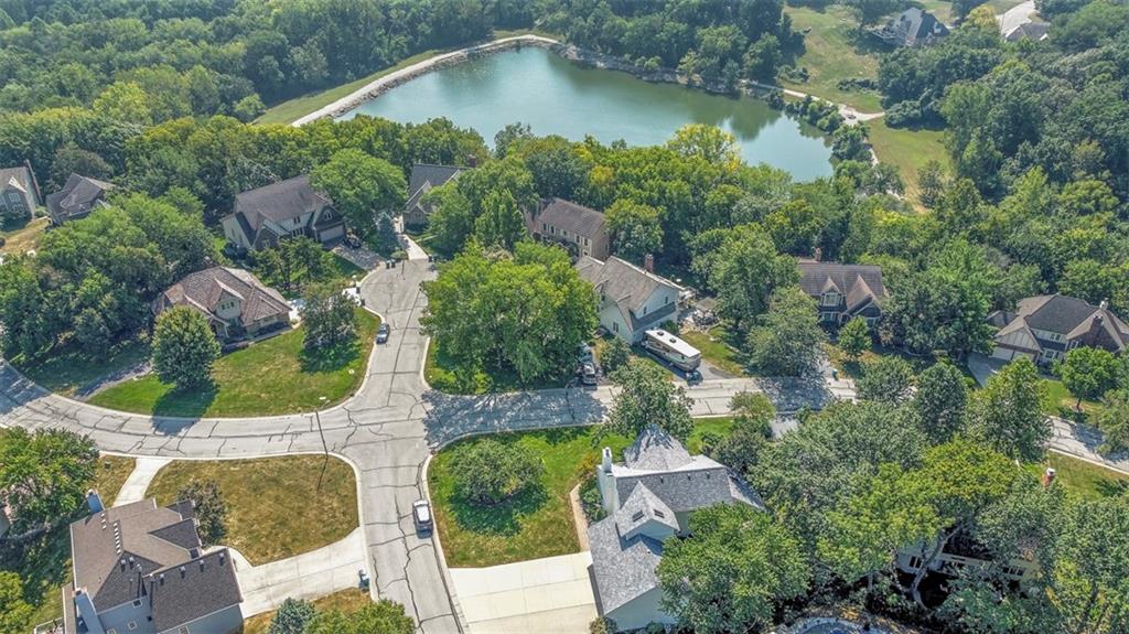 1112 Northeast Long Ridge Road Lee's Summit, MO 64064 - Photo 38 of 44