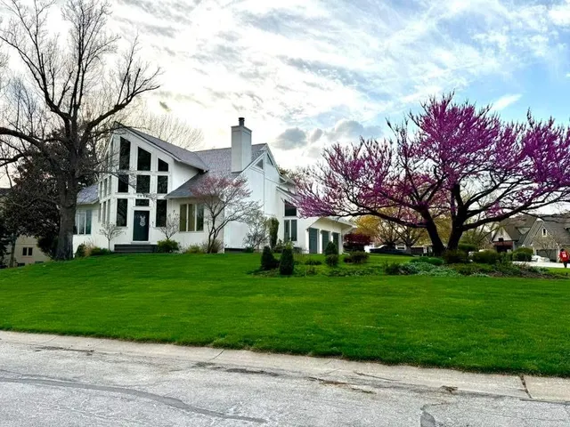 $535,000 | 1112 Northeast Long Ridge Road, Lee's Summit, MO 64064