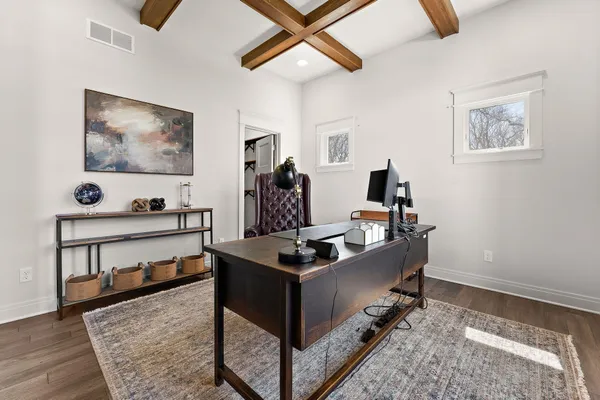 $1,174,907 | 359 Sandhurst Drive, Valparaiso, IN 46385