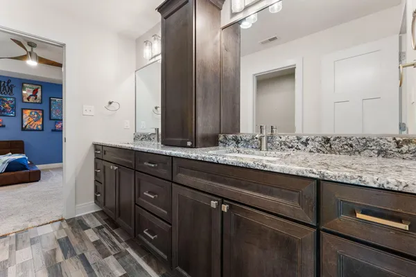 $1,174,907 | 359 Sandhurst Drive, Valparaiso, IN 46385