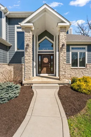 $1,174,907 | 359 Sandhurst Drive, Valparaiso, IN 46385