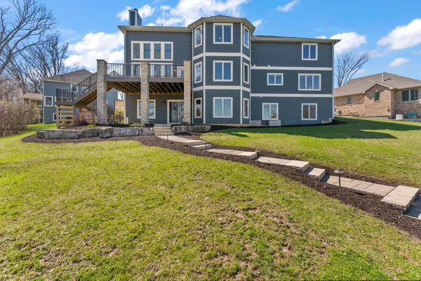 $1,174,907 | 359 Sandhurst Drive, Valparaiso, IN 46385