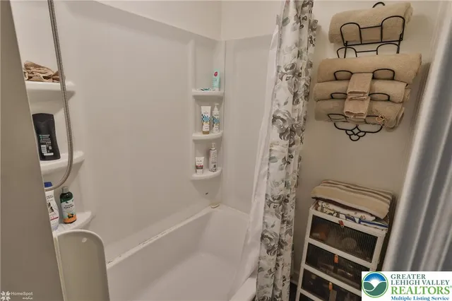 $375,000 | 301 East Bertsch Street, Lansford, PA 18232