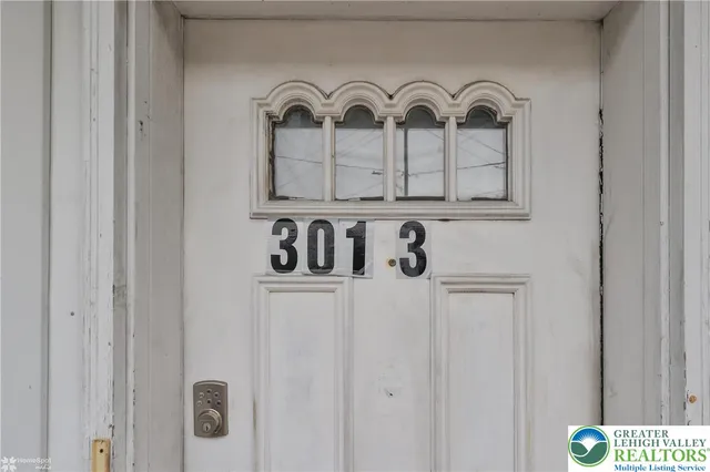 $375,000 | 301 East Bertsch Street, Lansford, PA 18232