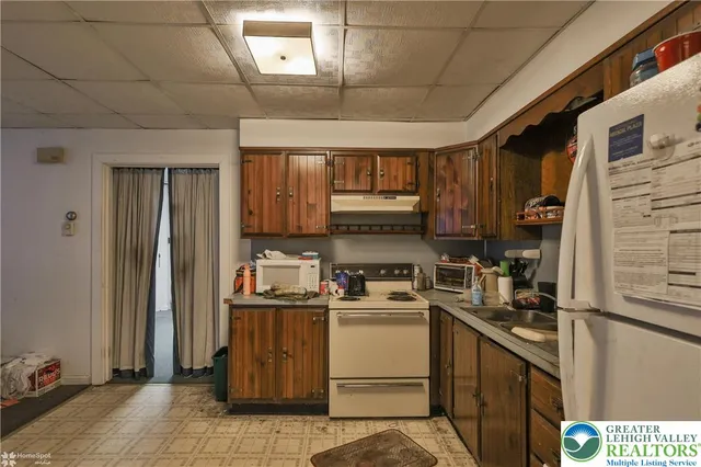 $375,000 | 301 East Bertsch Street, Lansford, PA 18232