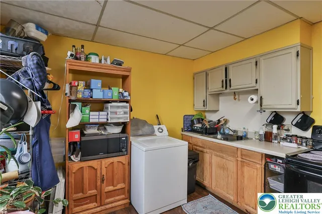 $375,000 | 301 East Bertsch Street, Lansford, PA 18232