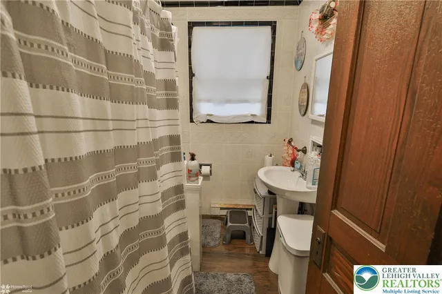 $375,000 | 301 East Bertsch Street, Lansford, PA 18232