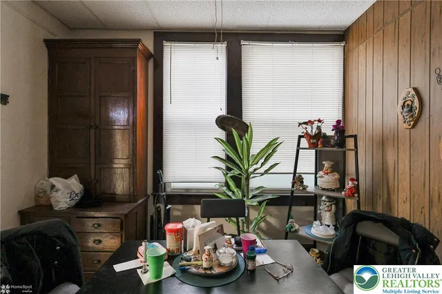 $375,000 | 301 East Bertsch Street, Lansford, PA 18232