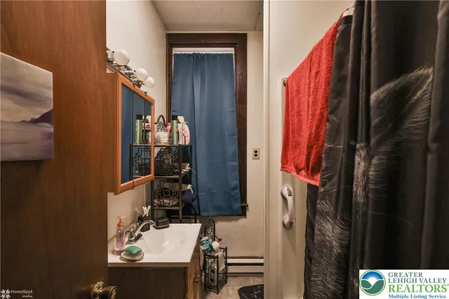 $375,000 | 301 East Bertsch Street, Lansford, PA 18232