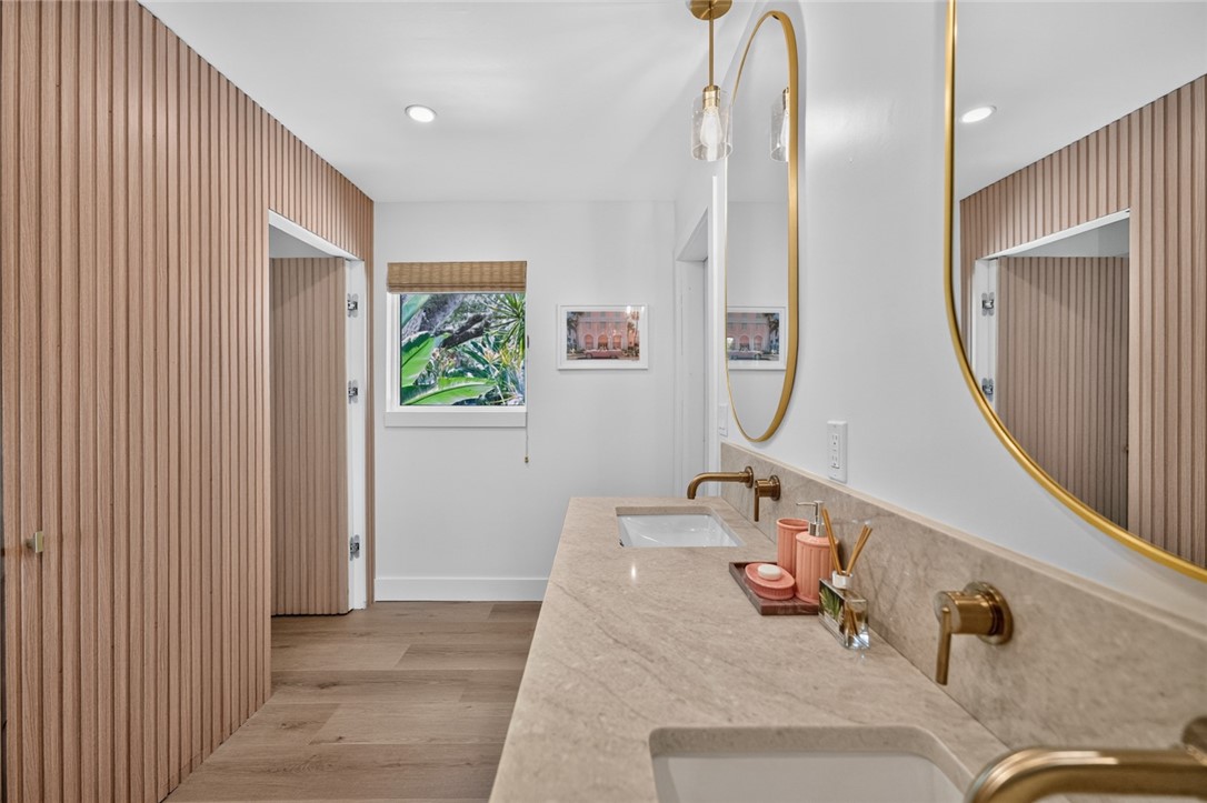 524 Live Oak Road Vero Beach, FL 32963 - Photo 20 of 36 Gallery Image 20