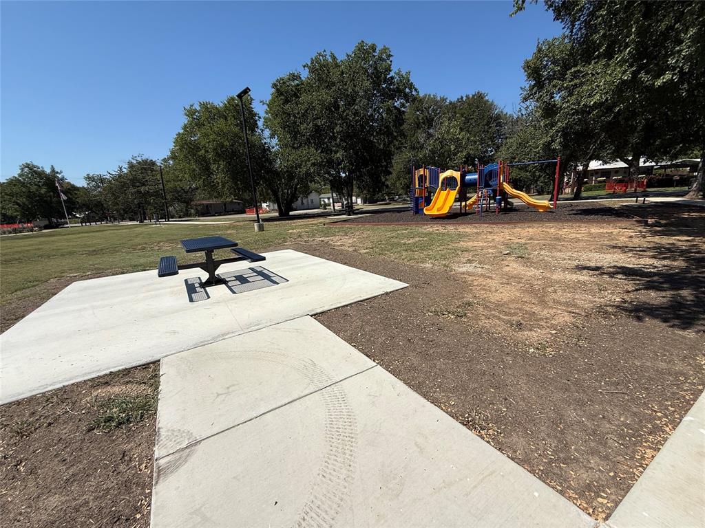 Tbd Central Avenue Newark, TX 76071 - Photo 9 of 34 a view of a park with large trees