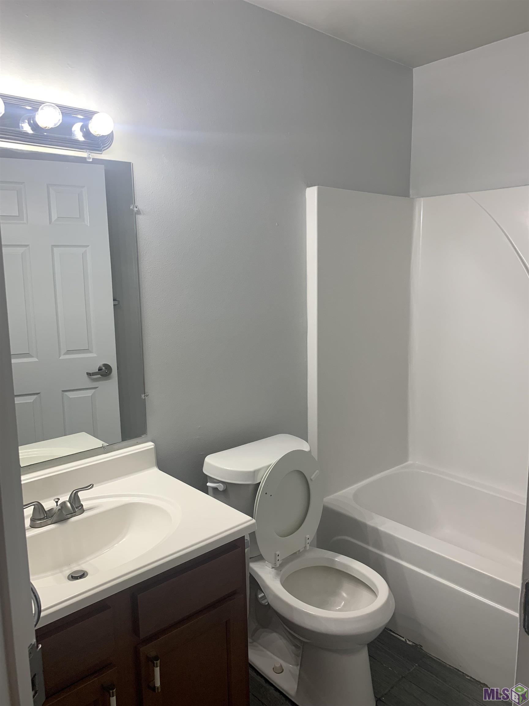 14300 Cassie Street, Unit B Hammond, LA 70401 - Photo 8 of 11