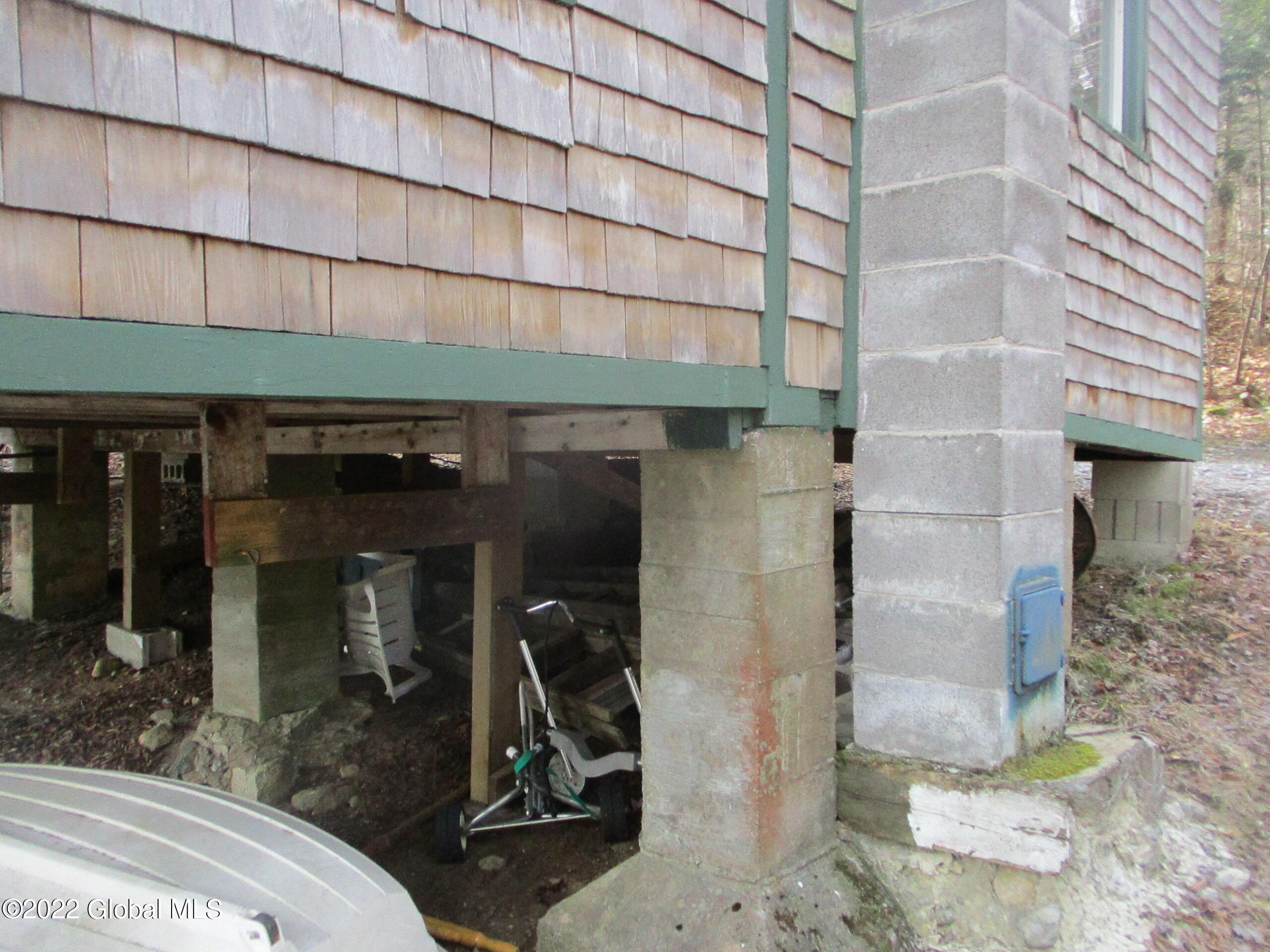 719 Lake Desolation Road Providence, NY 12850 - Photo 22 of 51 20 Piers, Side