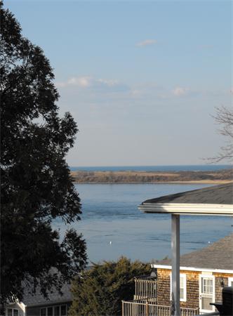 24 Hilltop Road Ipswich, MA 01938 - Photo 7 of 27 Gallery Image 7