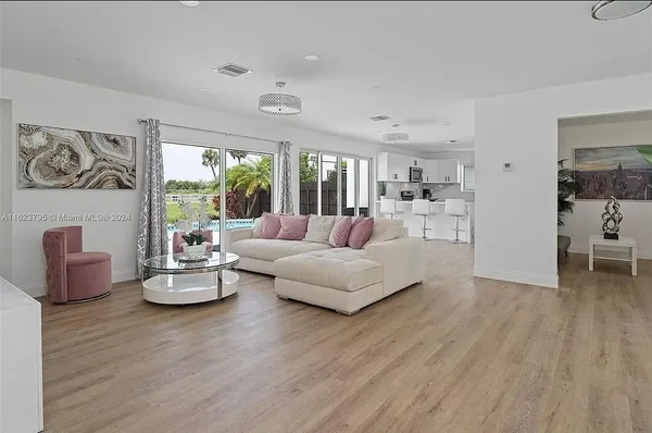$698,000 | 3705 Garden Lane, Miramar, FL 33023