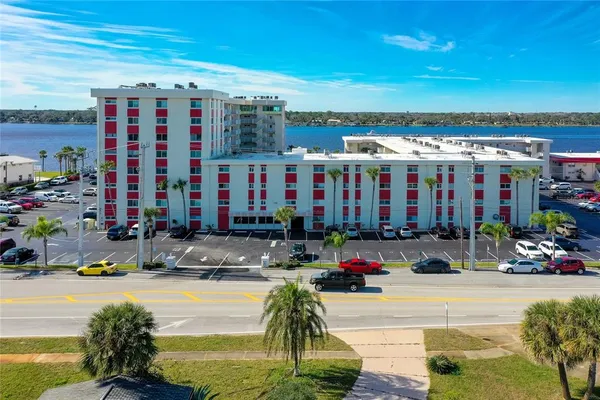 $128,900 | 2711 North Halifax Avenue, Unit 370, Daytona Beach, FL 32118