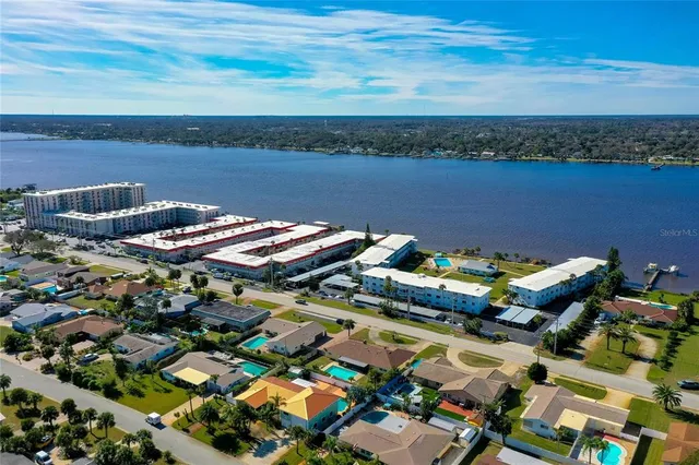 $138,900 | 2711 North Halifax Avenue, Unit 370, Daytona Beach, FL 32118