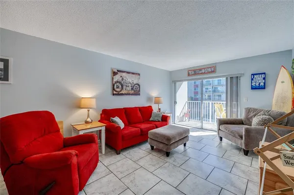 $128,900 | 2711 North Halifax Avenue, Unit 370, Daytona Beach, FL 32118