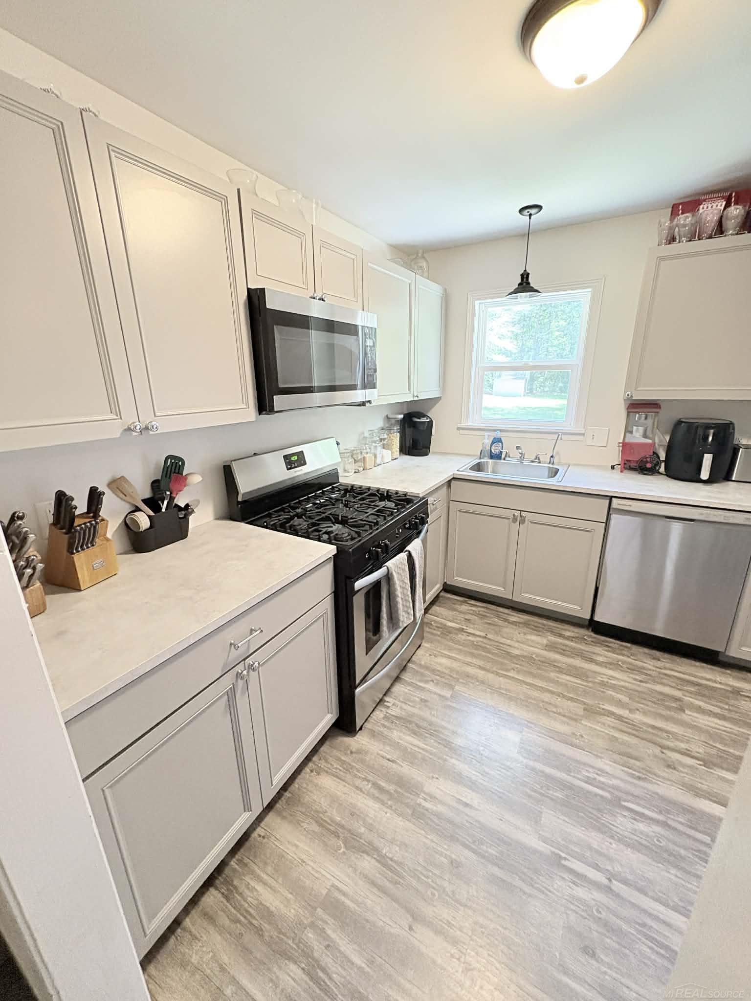 8181 Bray Road Vassar, MI 48768 - Photo 17 of 34