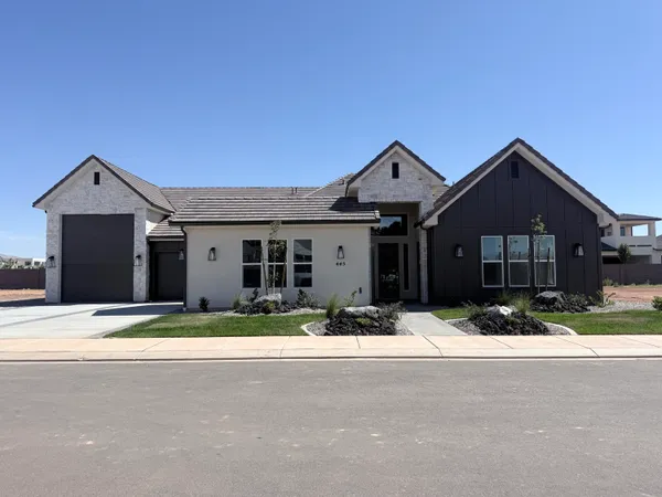 $979,900 | 445 West Rosina Circle, Washington, UT 84780