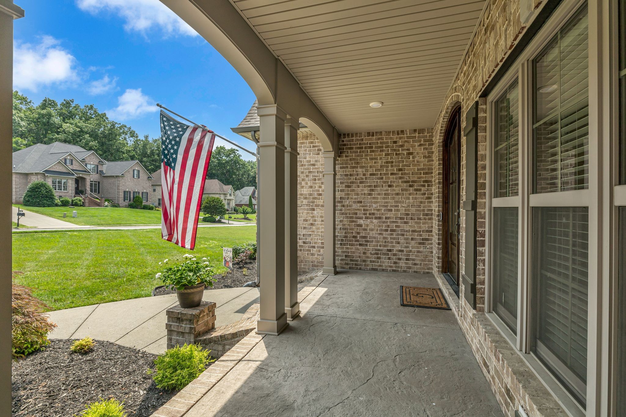 122 Ridgebend Drive Murfreesboro, TN 37128 - Photo 6 of 48 Gallery Image 6