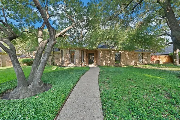 $525,000 | 2114 Brandeis Drive, Richardson, TX 75082