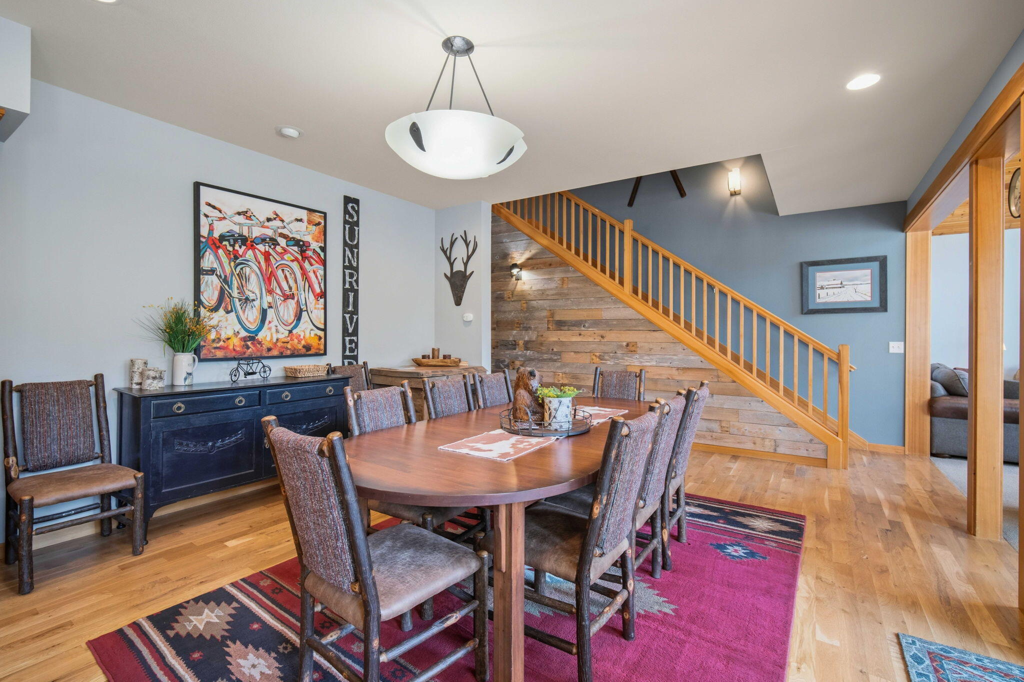57129 Evergreen Loop, Unit 44 Sunriver, OR 97707 - Photo 14 of 59 a view of a dining room with furniture