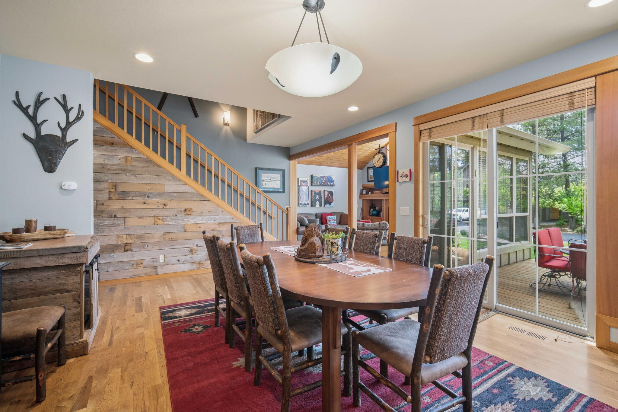 57129 Evergreen Loop, Unit 44 Sunriver, OR 97707 - Photo 2 of 59 a dining room with furniture window and wooden floor