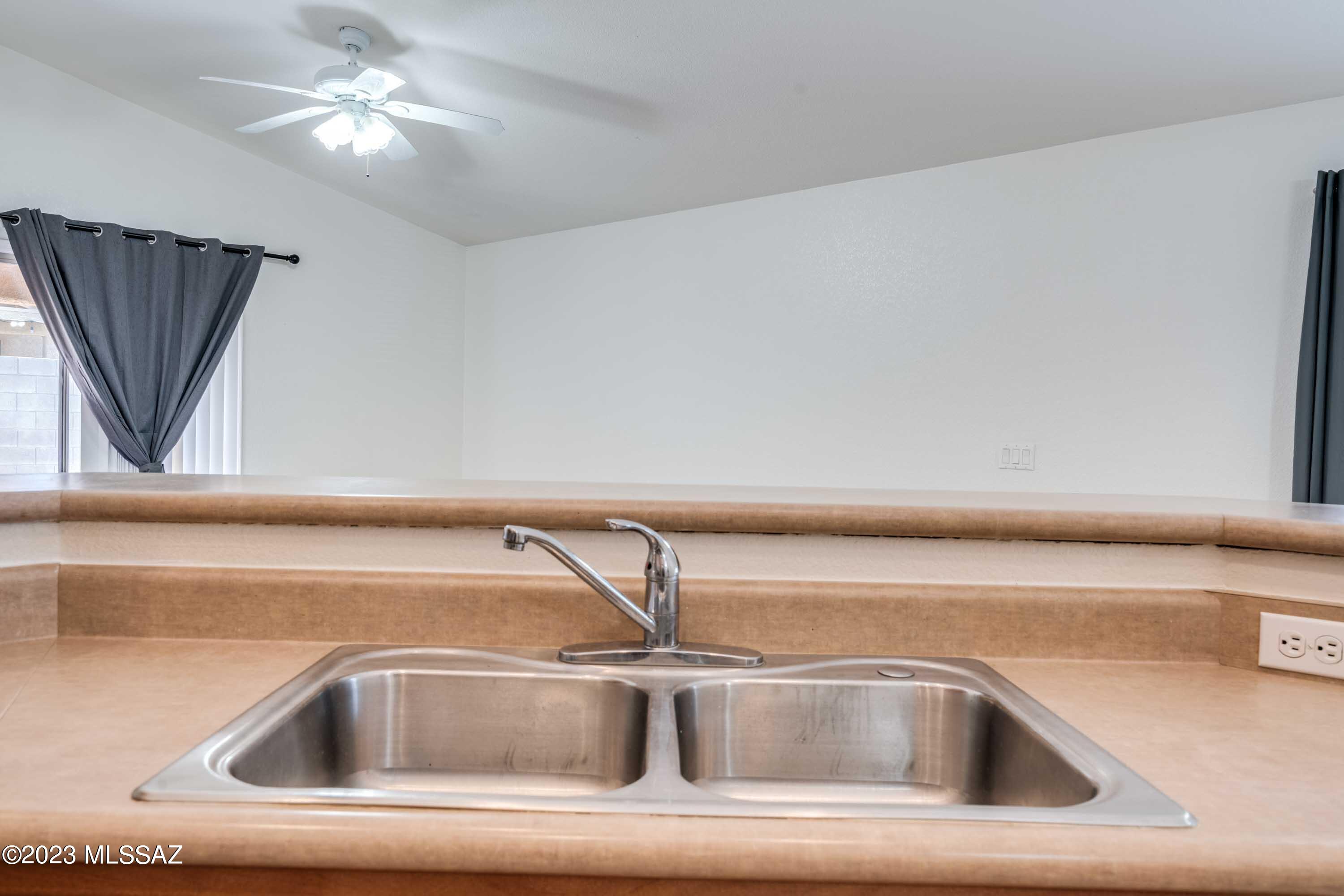7839 South Splinter Way Tucson, AZ 85756 - Photo 23 of 49