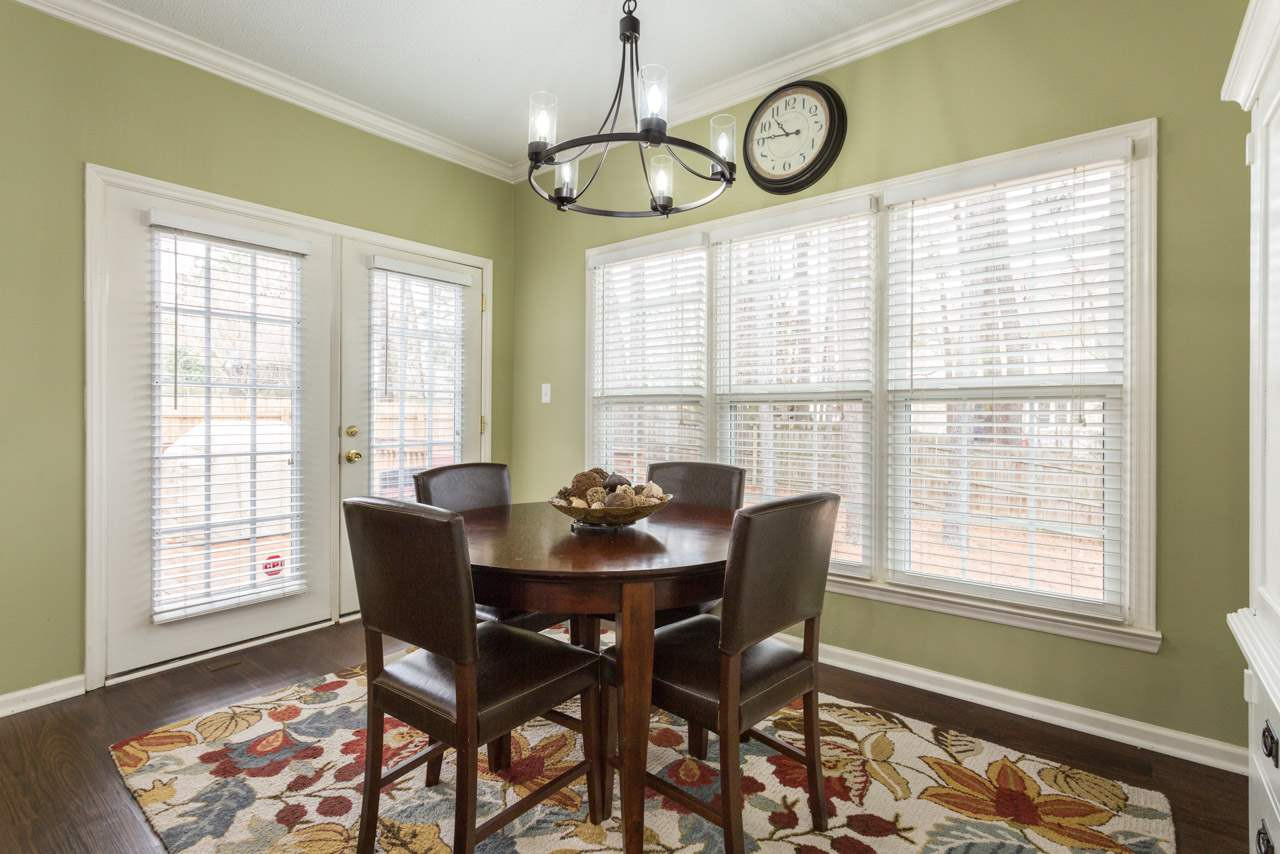 2328 Bolingbrook Lane Raleigh, NC 27613 - Photo 14 of 30 Breakfast Area