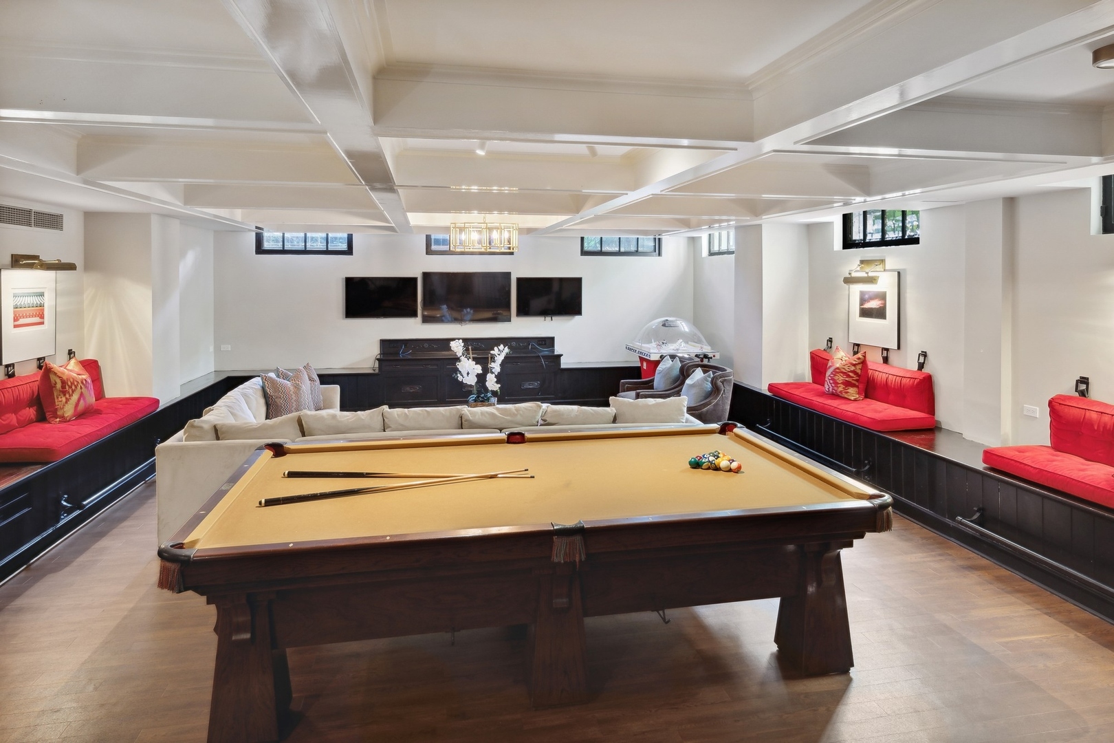 445 Sheridan Road Winnetka, IL 60093 - Photo 31 of 74 a room with furniture pool table and flat screen tv