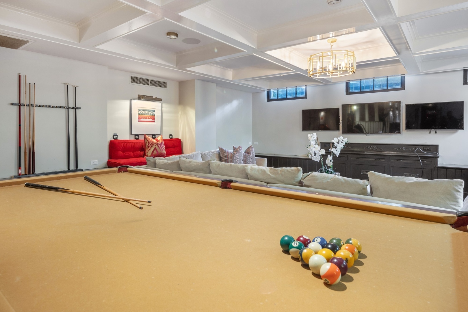 445 Sheridan Road Winnetka, IL 60093 - Photo 32 of 74 a living room with hard wood flooring