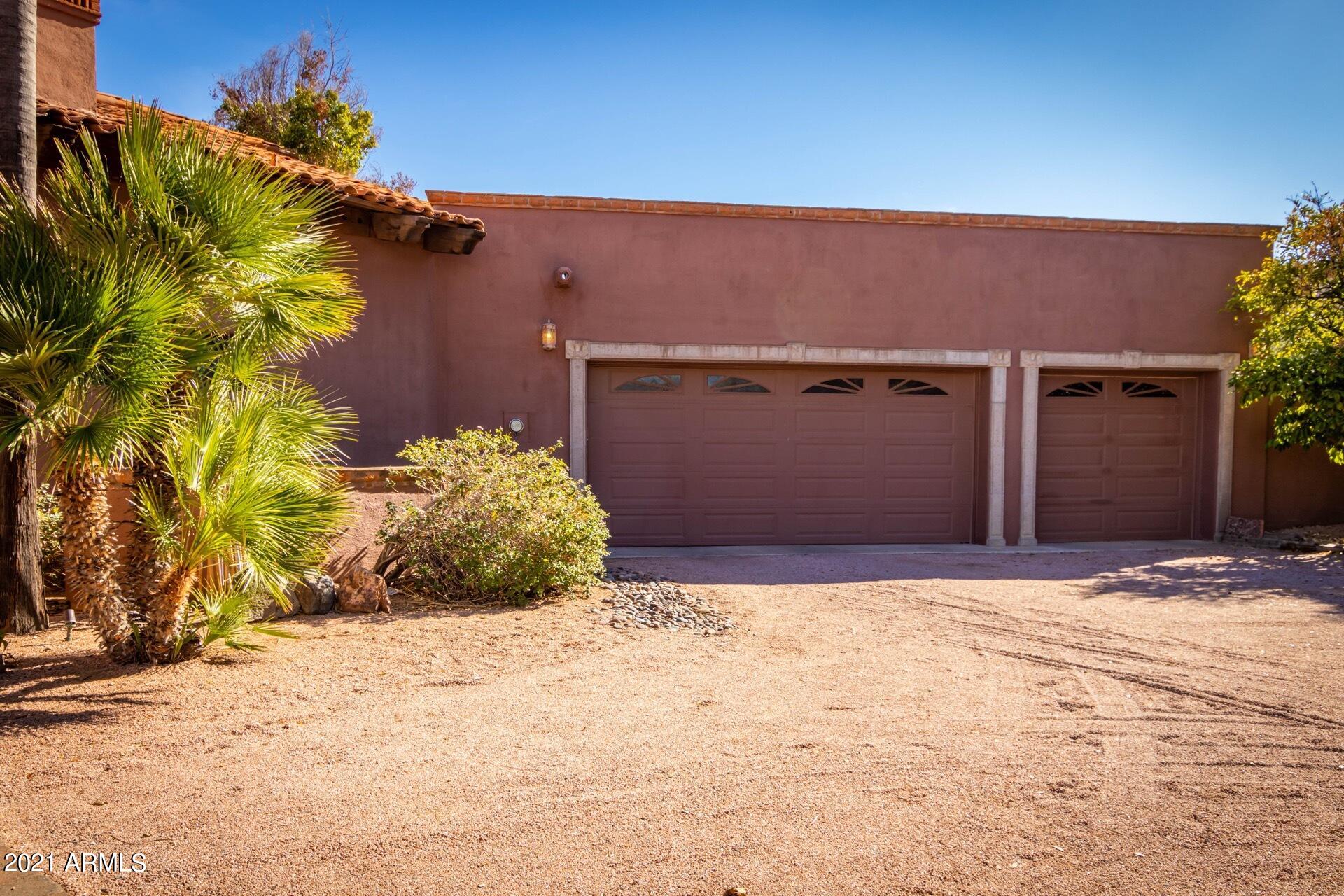 6411 East Catesby Road Paradise Valley, AZ 85253 - Photo 4 of 42 0008-Catesby 4
