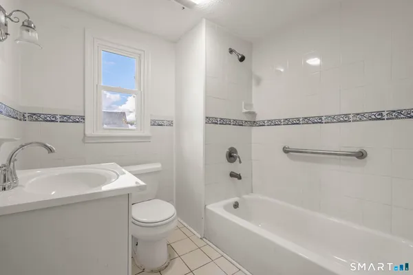 $425,000 | 1403 Boston Avenue, Bridgeport, CT 06610