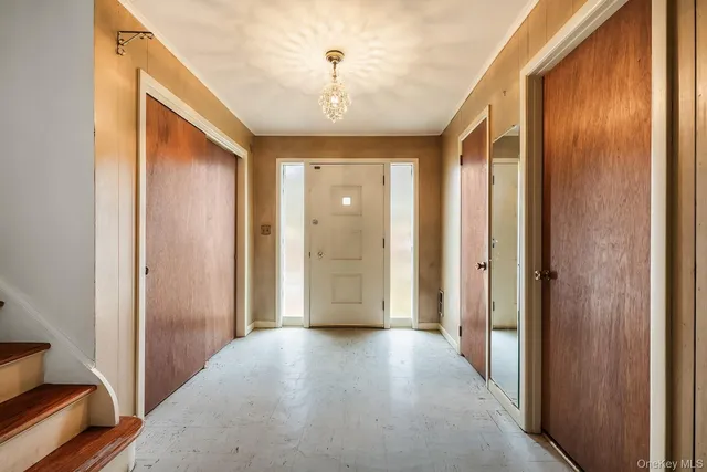 $850,000 | 705 Ardsley Road, Scarsdale, NY 10583