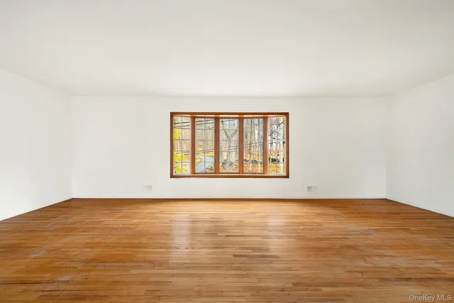 $850,000 | 705 Ardsley Road, Scarsdale, NY 10583