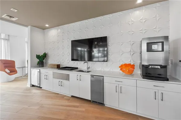 $1,869 | 1777 Peachtree Street Northeast, Unit 405, Atlanta, GA 30309