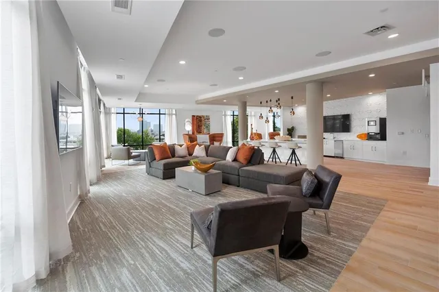 $1,599 | 1777 Peachtree Street Northeast, Unit 614, Atlanta, GA 30309