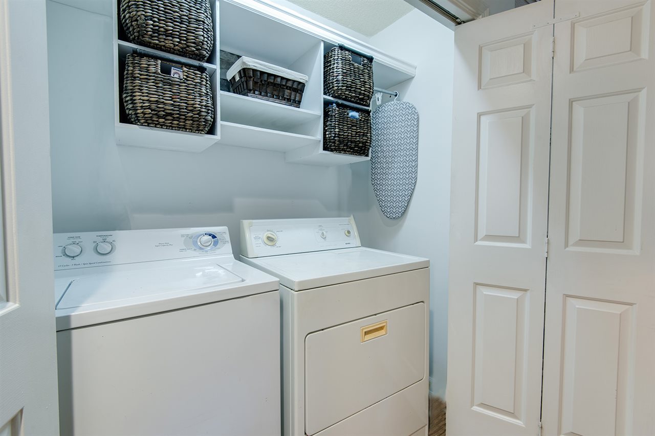 223 Maplewood Loop Daphne, AL 36526 - Photo 11 of 20 Laundry Room
