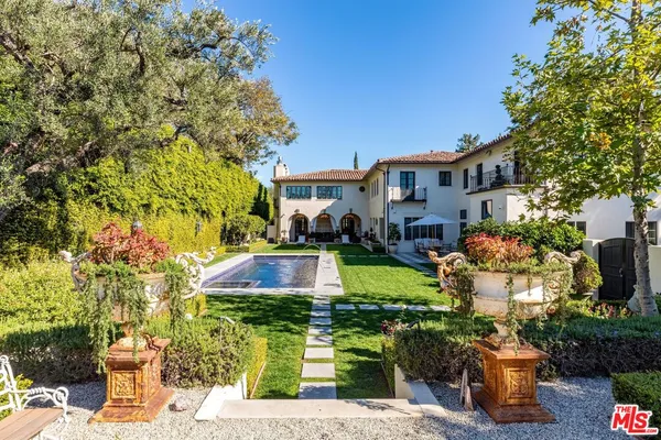 $17,000,000 | 501 South Hudson Avenue, Los Angeles, CA 90020