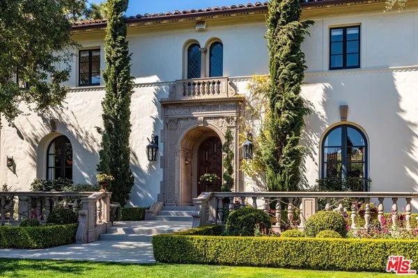 $17,000,000 | 501 South Hudson Avenue, Los Angeles, CA 90020