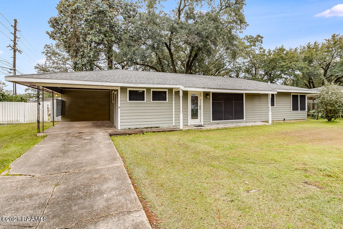 220 Attakapas Road Lafayette, LA 70501 - Photo 1 of 15 220 Attakapas Rd-15