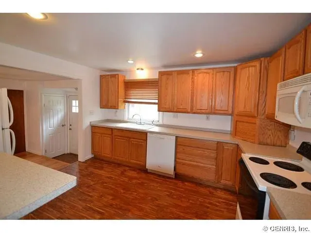 $2,000 | 126 Colin Street, Greece, NY 14615